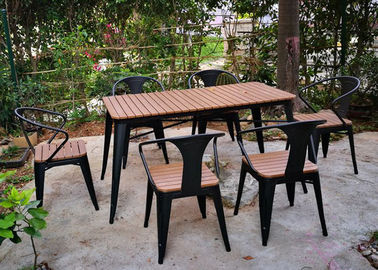 Chine Chaise extérieure en bois solide moderne simple de Tableau de balcon de meubles réglée pour la barre de café de loisirs fournisseur